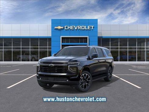 New 2026 Chevrolet Suburban RST w/ Comfort Package AWD/4WD image 8