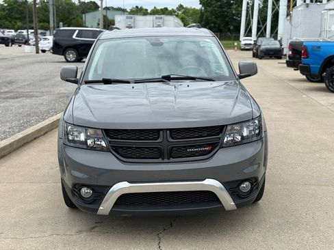 Used 2019 Dodge Journey Crossroad w/ Mopar All Weather Group FWD image 3