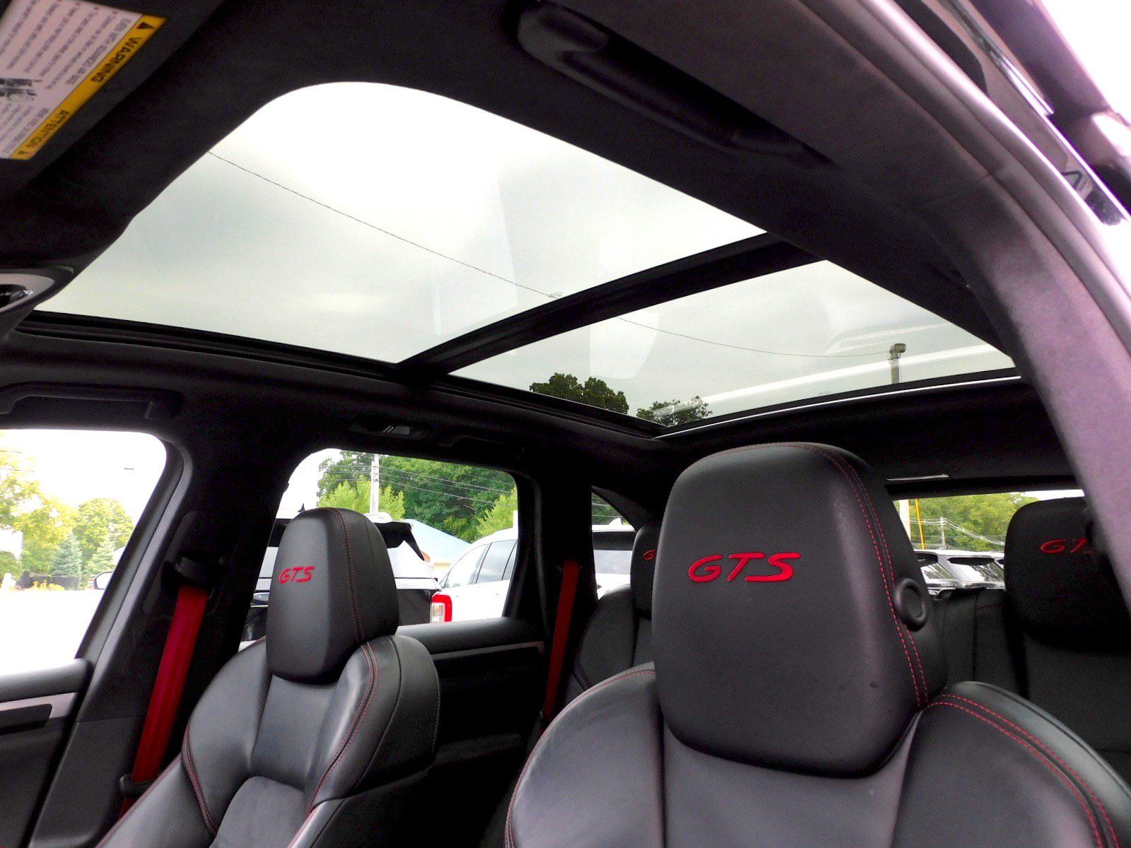 Used 2016 Porsche Cayenne GTS AWD/4WD image 21