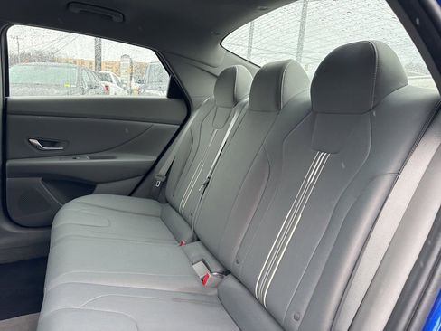 Used 2023 Hyundai Elantra SEL w/ Convenience Package image 26