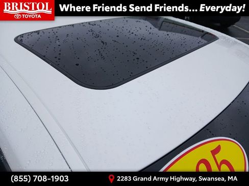 Used 2025 Lexus ES 350 w/ Premium Package image 9