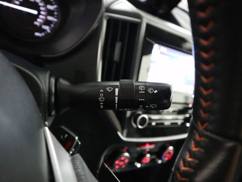 Used 2019 Subaru Crosstrek 2.0i Premium w/ Eyesight System image 25