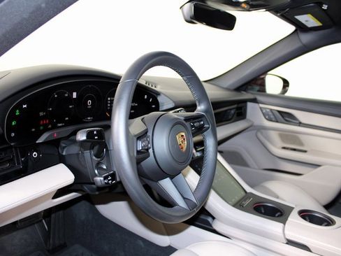 Used 2023 Porsche Taycan 4S image 4