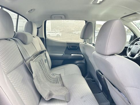 Certified 2023 Toyota Tacoma SR5 w/ Technology Package image 14