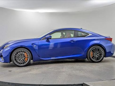 Used 2017 Lexus RC F image 3