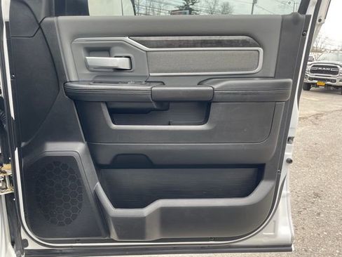 Used 2019 RAM 2500 Big Horn w/ Protection Group AWD/4WD image 14