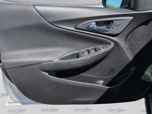 Used 2021 Chevrolet Malibu LS FWD image 12