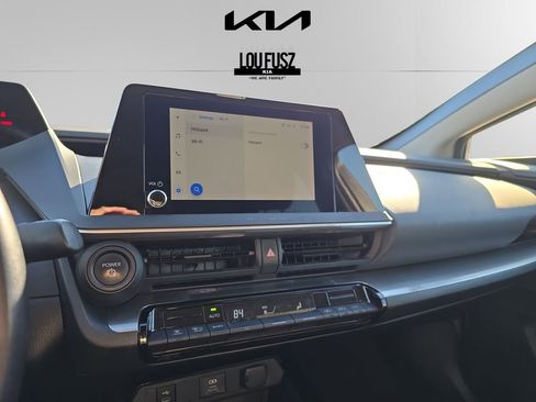 Used 2023 Toyota Prius LE image 7