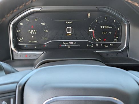 Used 2024 GMC Sierra 1500 AT4 w/ Technology Package image 22