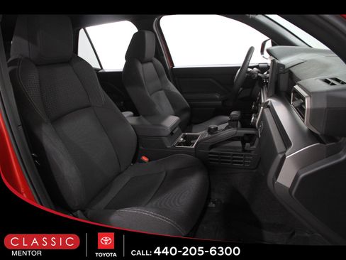 Used 2025 Toyota 4Runner SR5 image 17