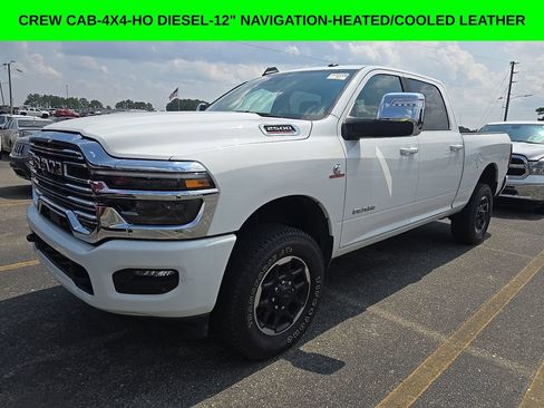 Used 2026 RAM 2500 Laramie AWD/4WD image 1