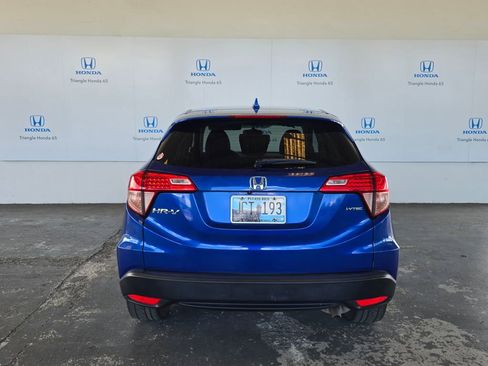 Used 2018 Honda HR-V EX image 5