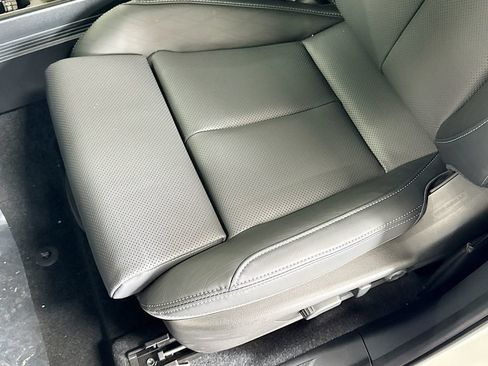 New 2026 Subaru Outback Touring AWD/4WD image 18