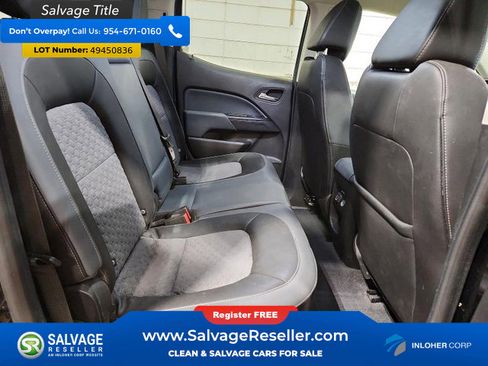 Used 2019 Chevrolet Colorado Z71 w/ Z71 Midnight Edition image 13