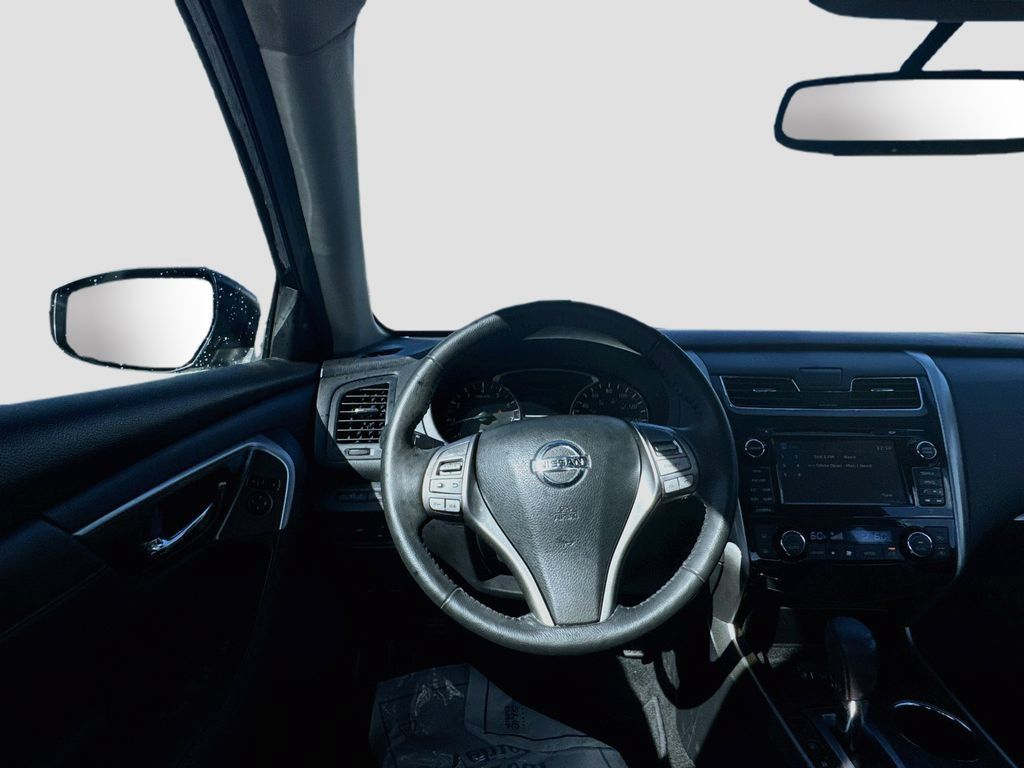 Used 2014 Nissan Altima 2.5 SL w/ Technology Package FWD image 22