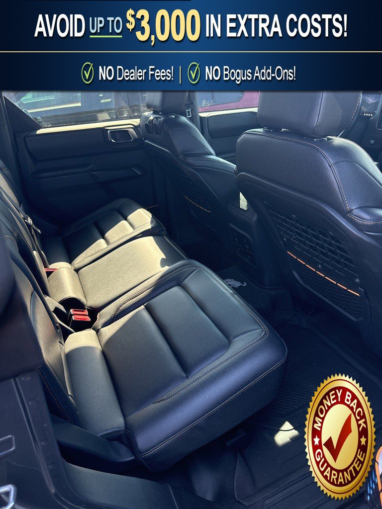 Used 2024 Ford Bronco Badlands AWD/4WD image 7