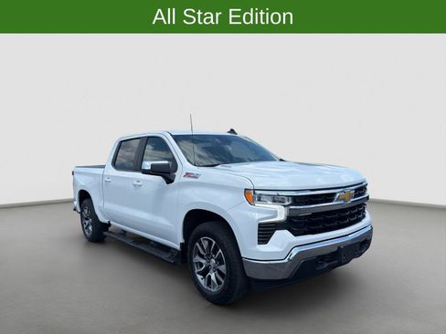 Used 2024 Chevrolet Silverado 1500 LT AWD/4WD image 8