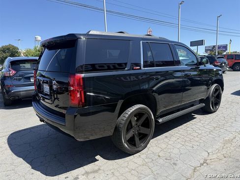 Used 2020 Chevrolet Tahoe LT w/ Luxury Package AWD/4WD image 5