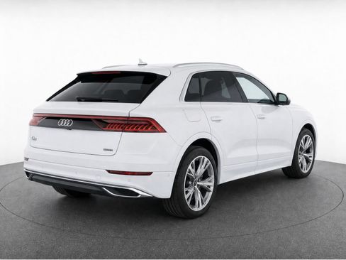 Used 2023 Audi Q8 Premium Plus AWD/4WD image 8