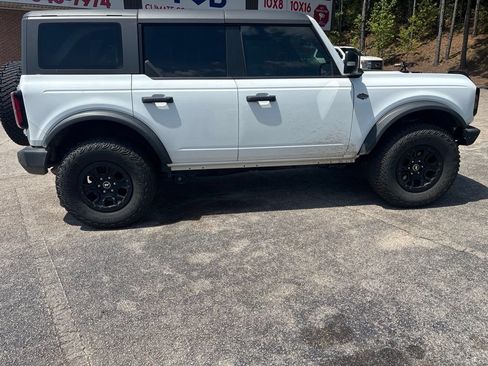 Used 2024 Ford Bronco Wildtrak AWD/4WD image 6