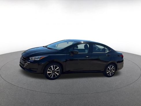 Used 2025 Nissan Versa SV image 8