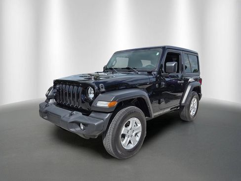 Used 2022 Jeep Wrangler Sport AWD/4WD image 7