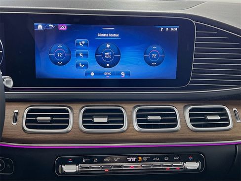 New 2025 Mercedes-Benz GLE 450 4MATIC Coupe image 18