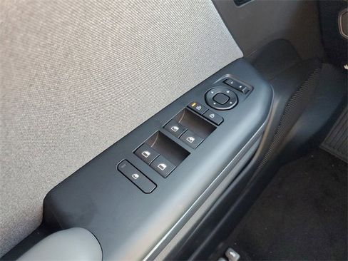 New 2025 Kia K4 EX image 29