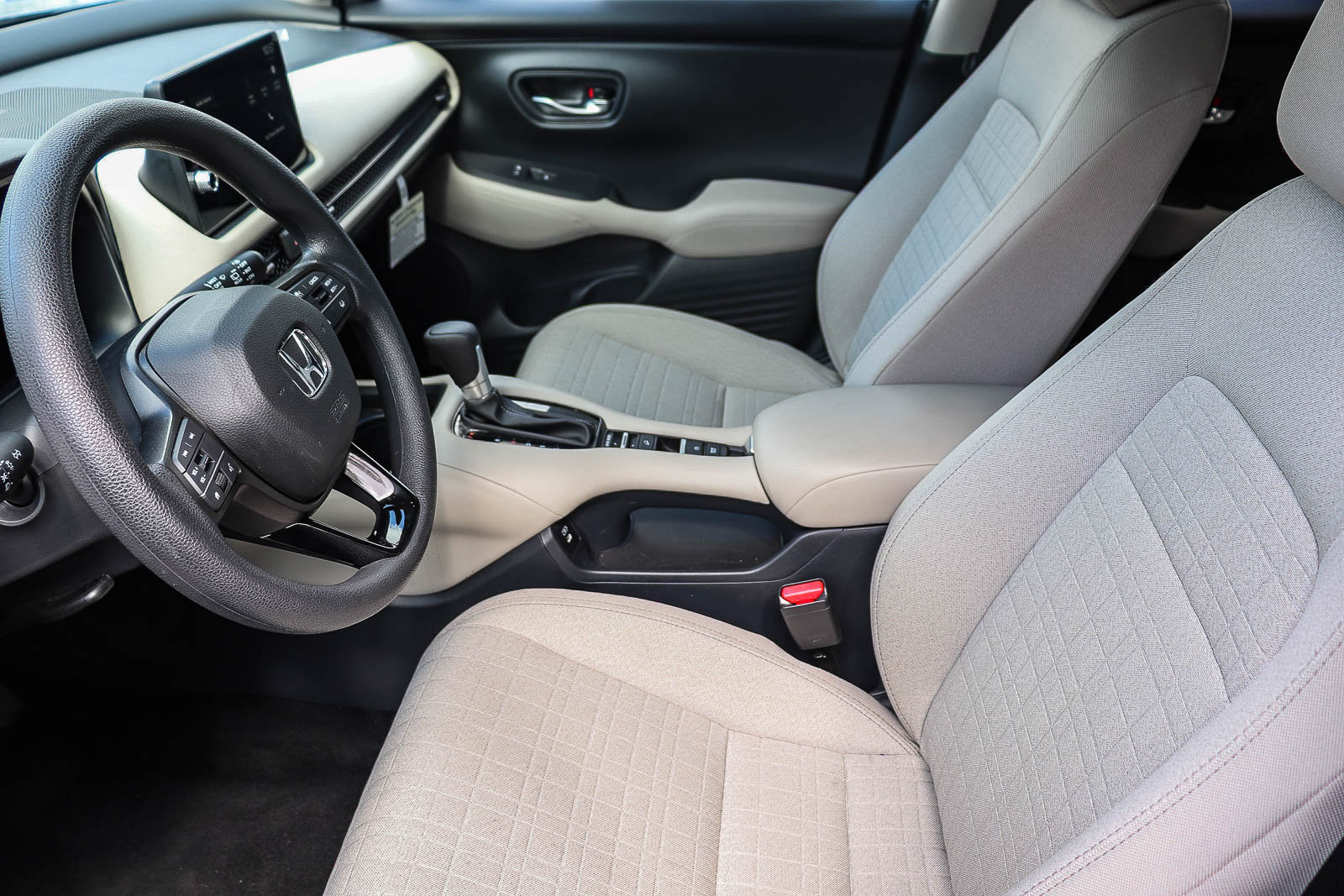 Certified 2026 Honda HR-V LX image 22