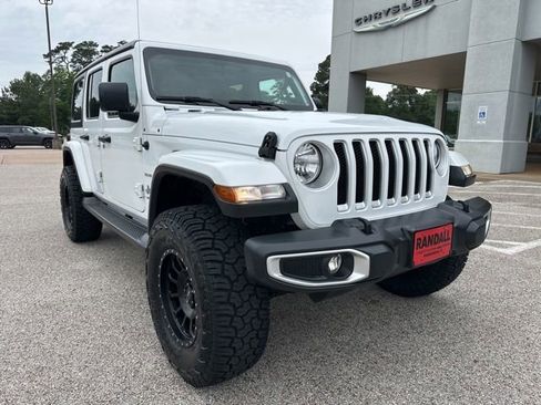 Used 2020 Jeep Wrangler Unlimited Sahara AWD/4WD image 1
