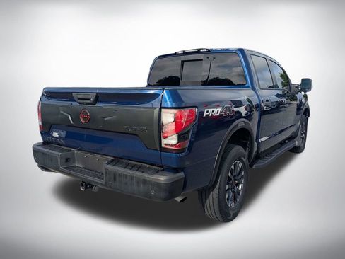 Used 2023 Nissan Titan PRO-4X w/ Pro-4x Convenience Package AWD/4WD image 3
