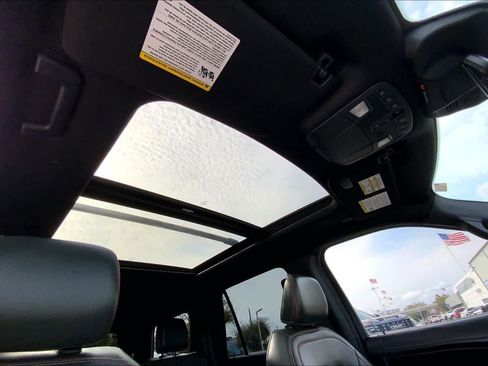 Used 2022 Ford Expedition Timberline image 12