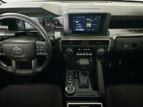 Used 2024 Toyota Tacoma Limited image 27