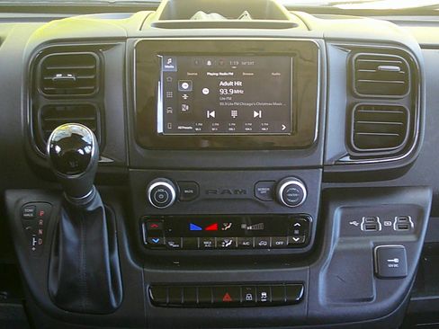 Used 2022 RAM ProMaster 2500 image 42