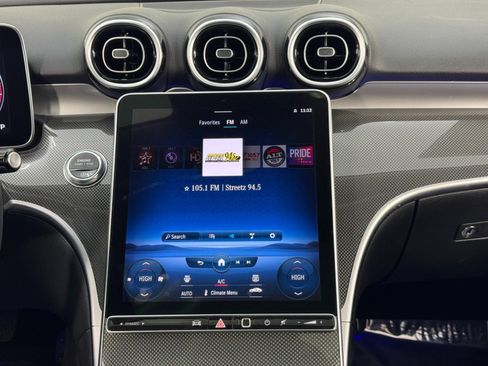 Used 2022 Mercedes-Benz C 300 Sedan image 24