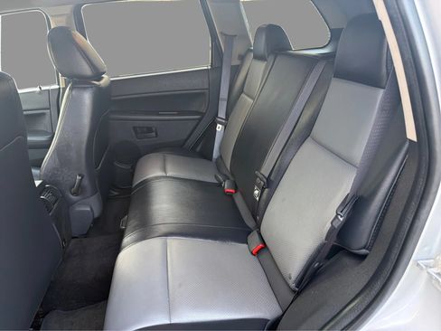 Used 2008 Jeep Grand Cherokee Laredo AWD/4WD image 11
