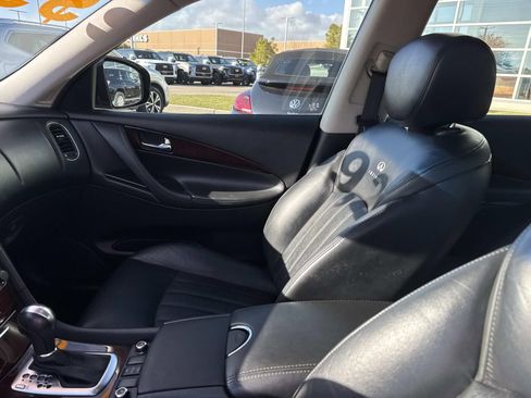 Used 2014 INFINITI QX50 Journey image 16