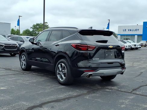 Used 2023 Chevrolet Blazer LT w/ Convenience Package FWD image 8
