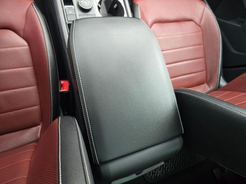 Certified 2023 Volkswagen Atlas Cross Sport SEL Premium R-Line image 24