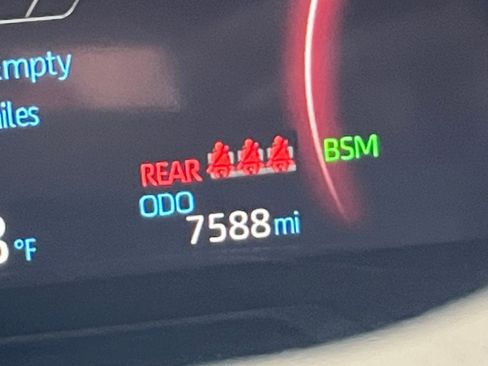 Used 2025 Toyota RAV4 XLE image 40