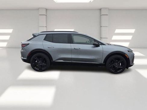 Certified 2024 Chevrolet Equinox EV RS image 6