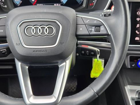 Used 2025 Audi Q3 2.0T Premium AWD/4WD image 23