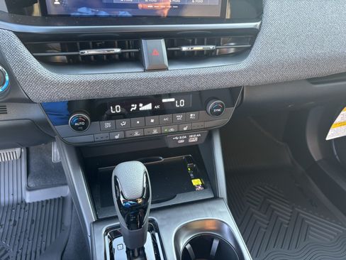 New 2026 Subaru Outback Premium AWD/4WD image 23