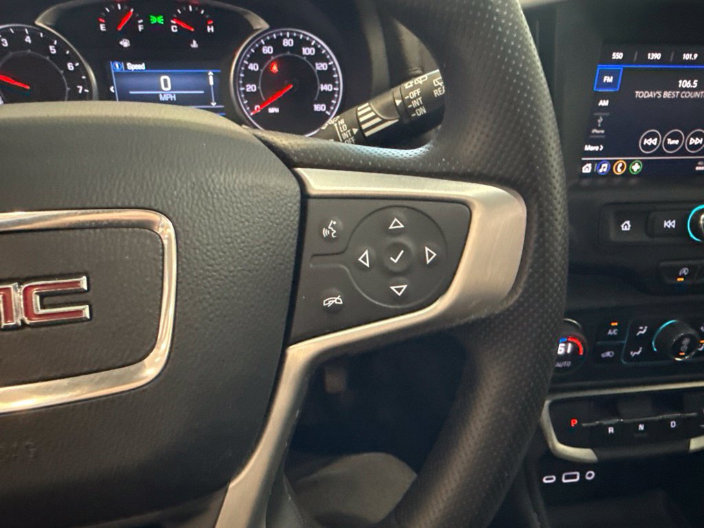 Used 2024 GMC Terrain SLE w/ Driver Convenience Package AWD/4WD image 33
