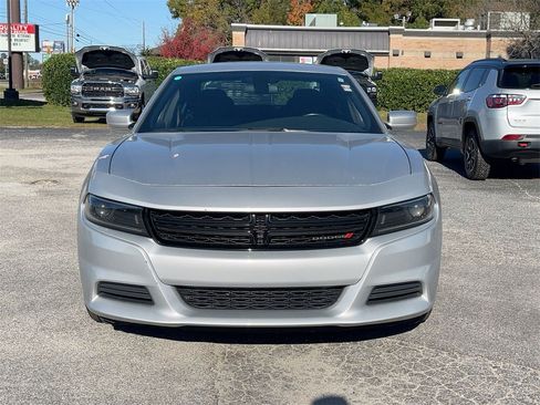 Used 2022 Dodge Charger SXT image 8