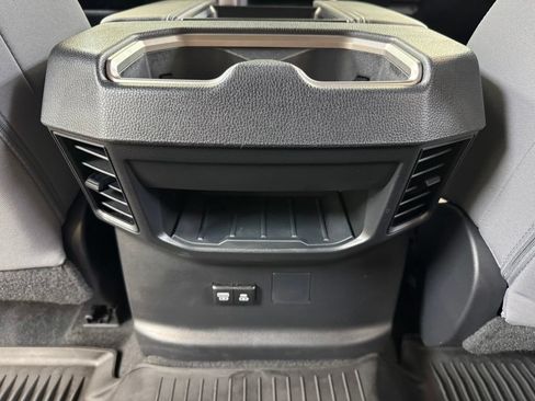 Used 2024 Toyota Tundra SR5 w/ SR5 Convenience Package AWD/4WD image 21