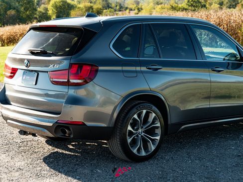 Used 2015 BMW X5 xDrive35d image 23