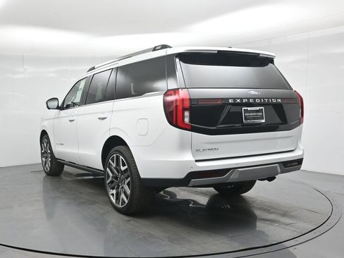 New 2025 Ford Expedition Platinum w/ Platinum Ultimate Package AWD/4WD image 29