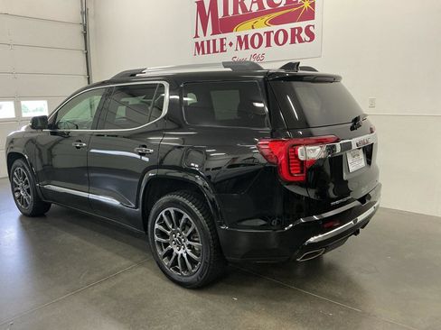 Used 2023 GMC Acadia Denali w/ Black Diamond Edition AWD/4WD image 4