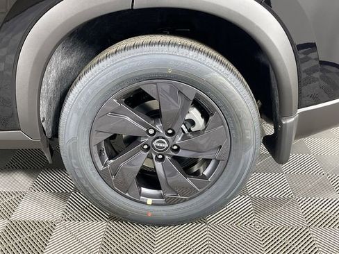 New 2026 Nissan Rogue SV image 20